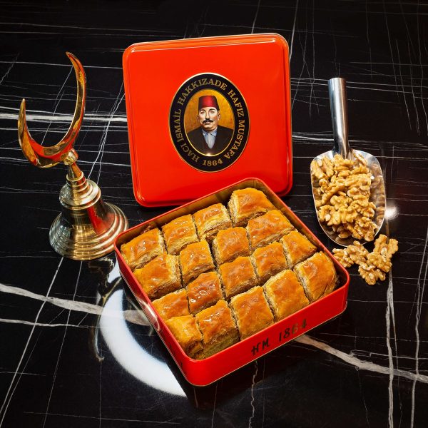 Walnut House Baklava (Metal Box)